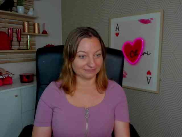Model: angelaLove13