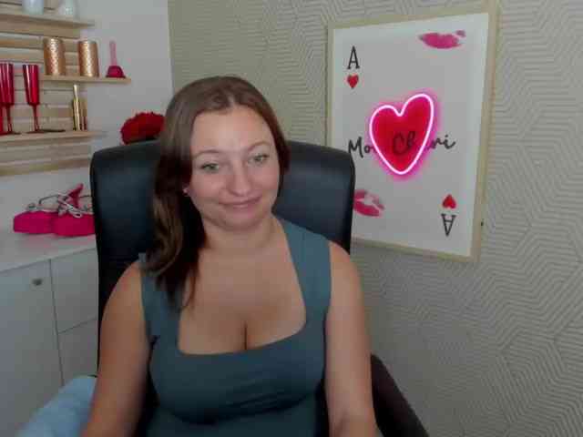 angelaLove13