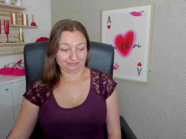 angelaLove13 webcam