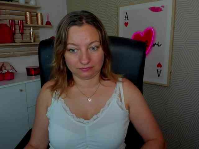 angelaLove13