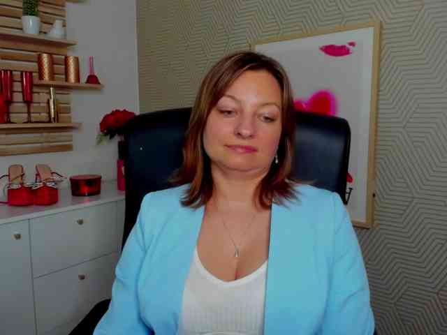 angelaLove13