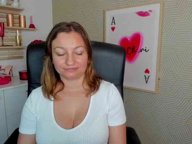 angelaLove13 webcam