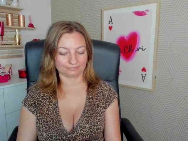 Model: angelaLove13