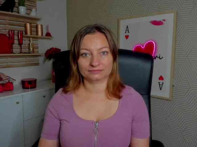Model: angelaLove13