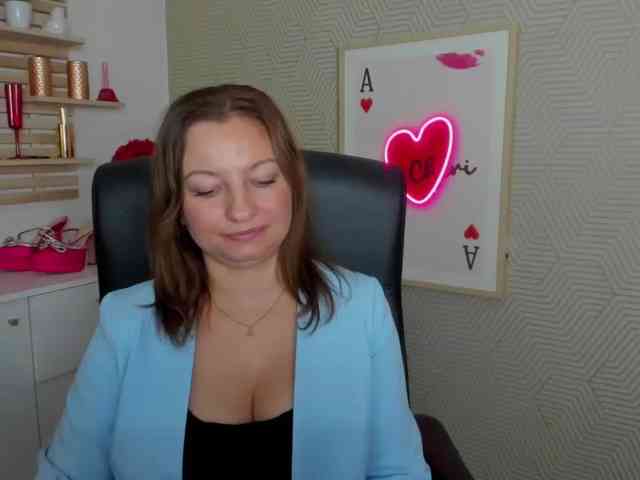 angelaLove13