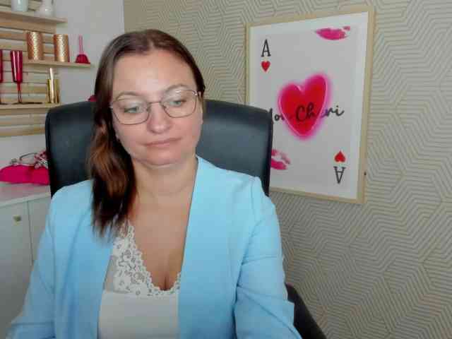 angelaLove13 webcam