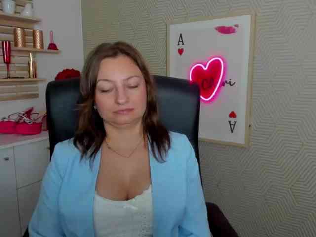 angelaLove13
