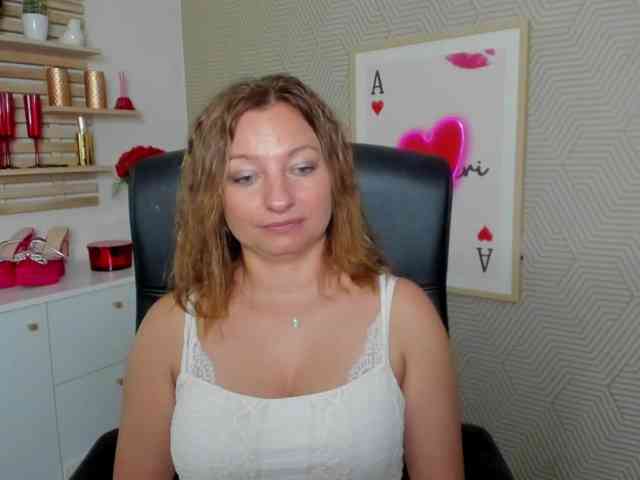 angelaLove13