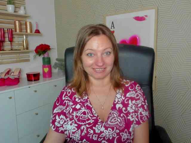 angelaLove13