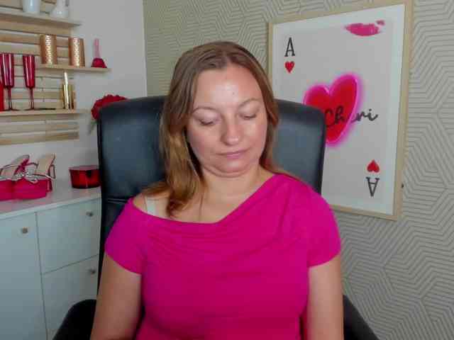 angelaLove13 webcam