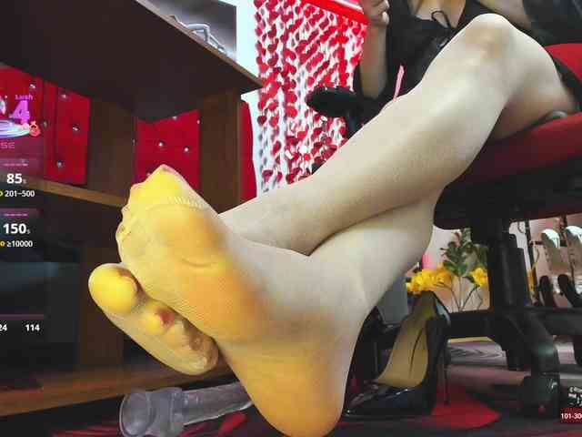 Candyconrad1mmmm webcam