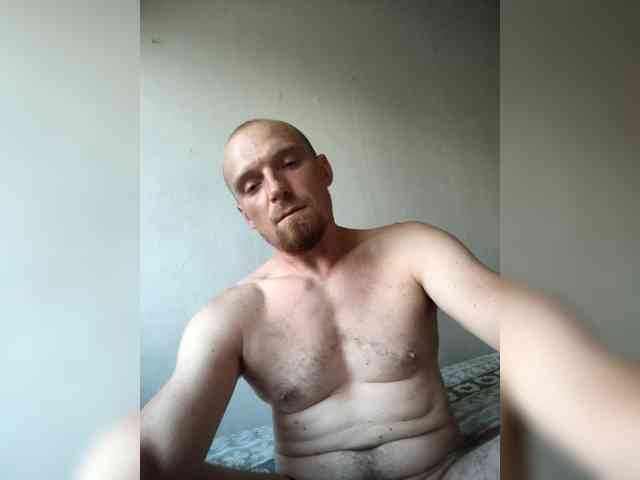 Greatfeelig Live Webcam on BongaCams