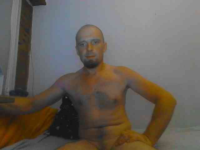 Greatfeelig Live Webcam on BongaCams