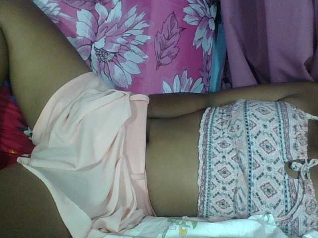 Miarizou live cam on BongaCams