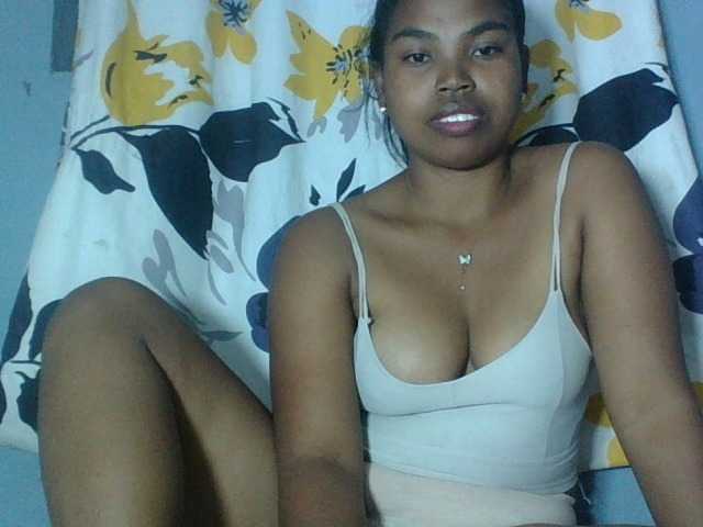 Miarizou live cam on UnifiedCams
