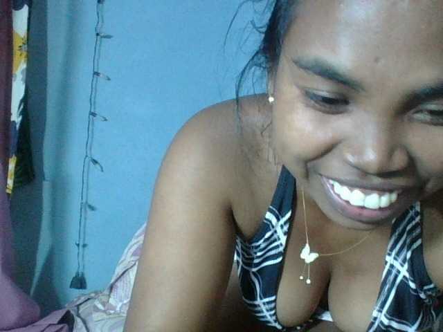 Miarizou live webcam show