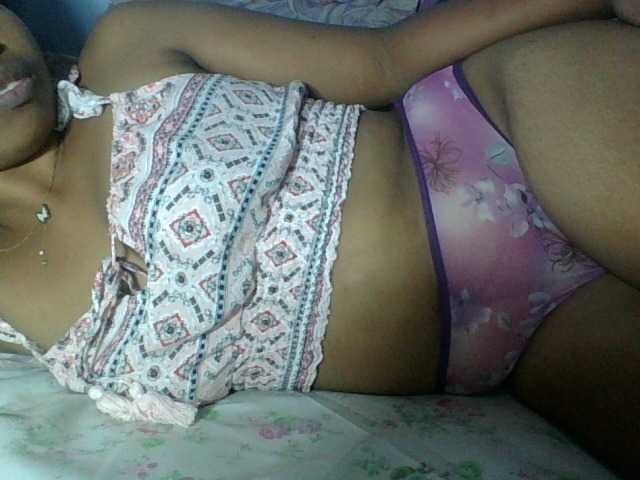 Miarizou live cam on BongaCams