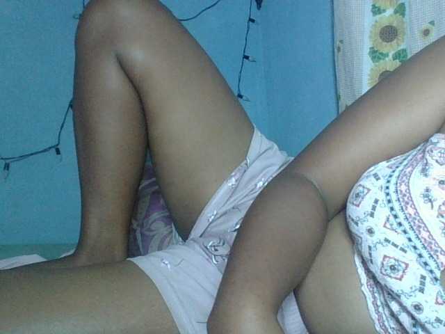 Miarizou live cam on BongaCams