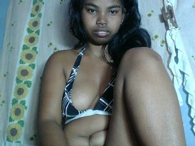 Miarizou live webcam show