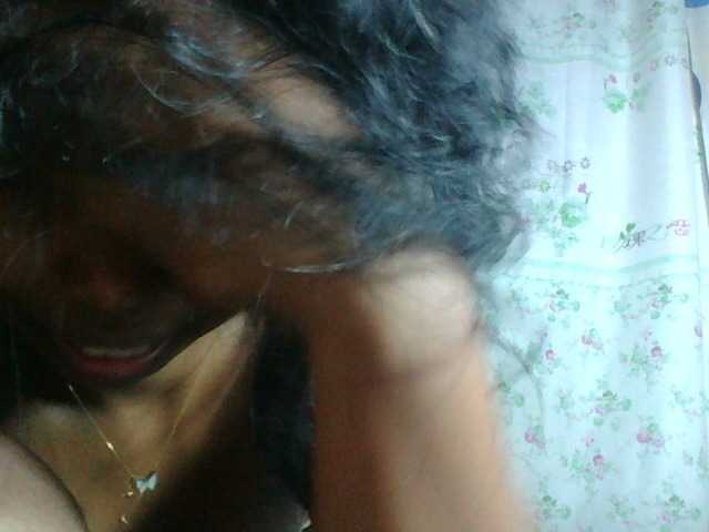 Miarizou's BongaCams show and profile