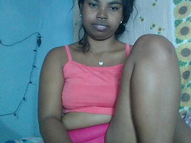 Miarizou live webcam show