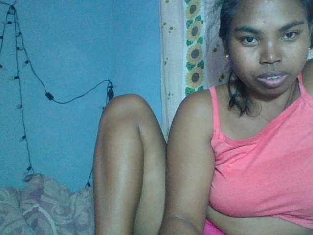 Camgirl Miarizou sur Bongacams
