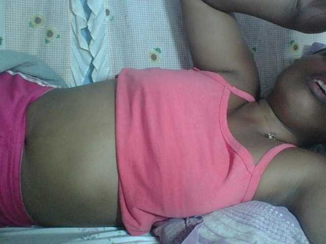 Miarizou live cam on BongaCams