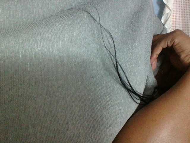 Miarizou live webcam show