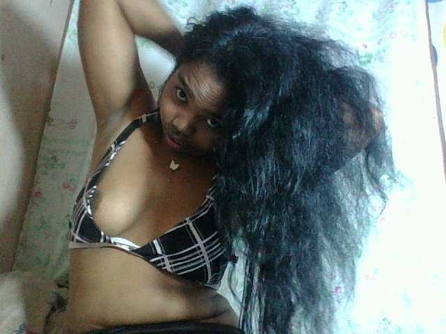 Miarizou's BongaCams show and profile