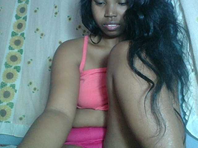 Miarizou live cam on BongaCams
