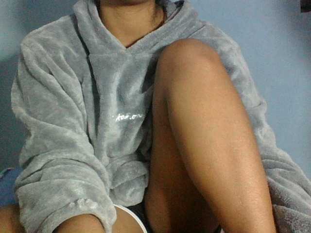 Miarizou live cam on BongaCams