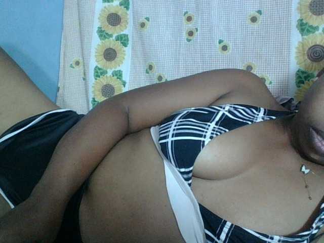 Miarizou live webcam show