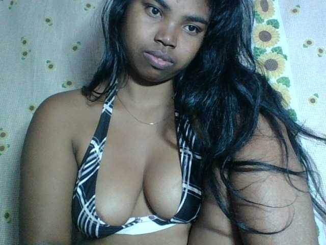 Miarizou live cam on BongaCams