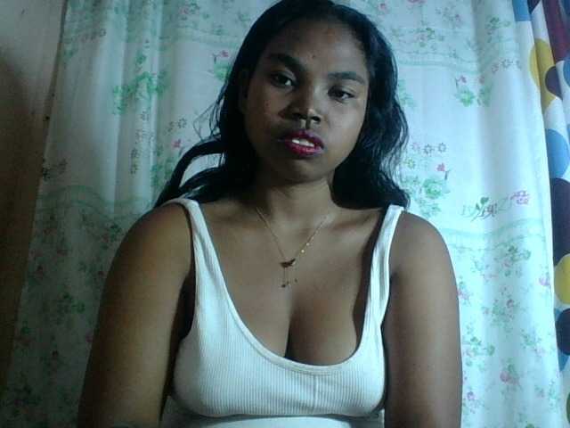 Miarizou's BongaCams show and profile