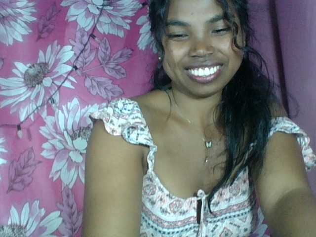 Miarizou live cam on BongaCams