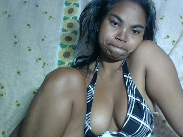 Miarizou live webcam show