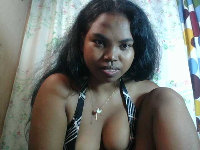 Miarizou's BongaCams show and profile