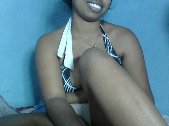 Miarizou live cam on BongaCams
