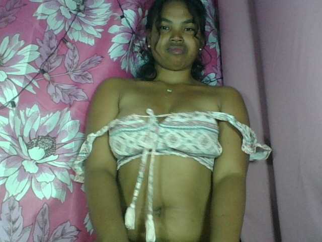 Miarizou live cam on BongaCams