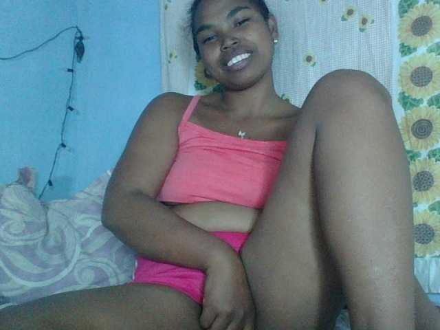 Miarizou Live-Cam auf BongaCams