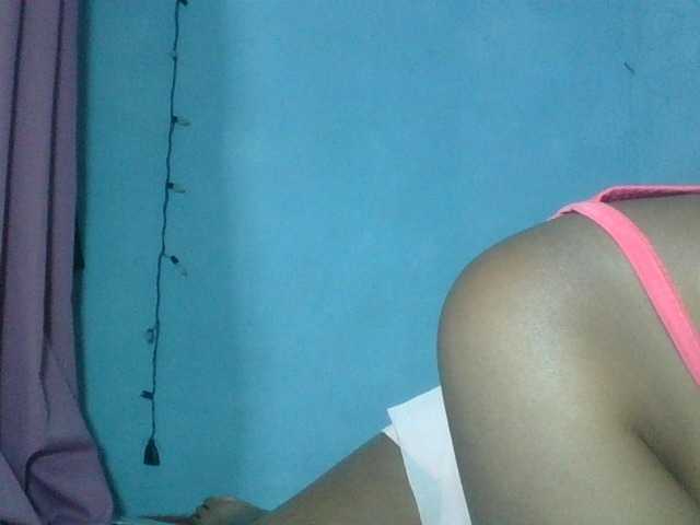 Miarizou live webcam show