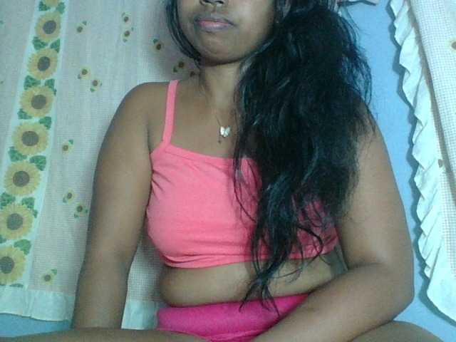 Miarizou live webcam show