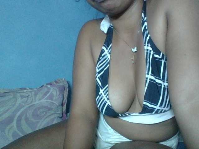 Miarizou live webcam show