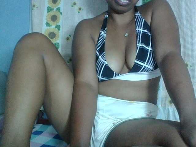Miarizou live webcam show