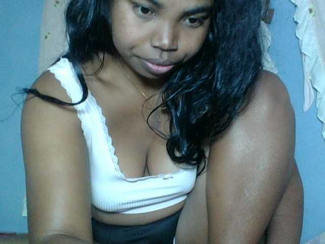 Miarizou live webcam show