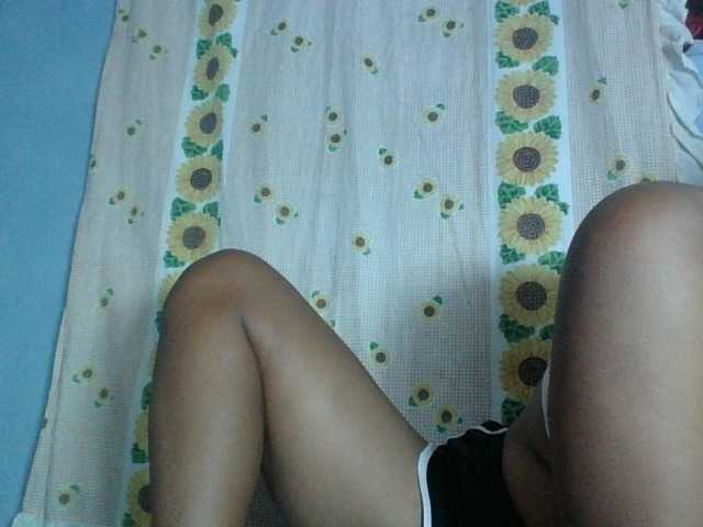 Miarizou live cam on BongaCams
