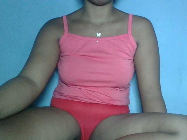 Miarizou live cam on BongaCams