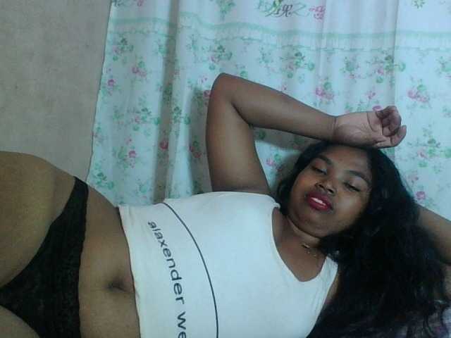 Miarizou's BongaCams show and profile