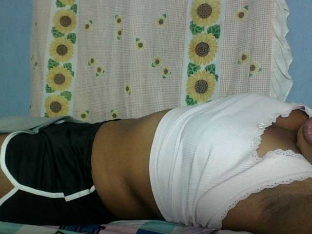 Miarizou live webcam show