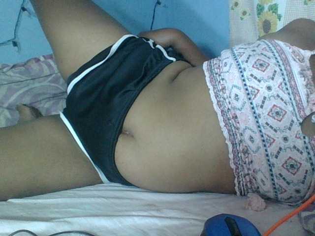 Miarizou live cam on BongaCams